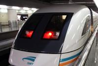 時速400キロを超えるリニアモーターカー