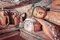 キャンディ郊外にある世界遺産：ダンブッラ石窟寺院