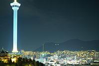 釜山市内を一望できる『龍頭山タワー』