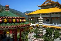 マレーシア最大の仏教寺院:極楽寺